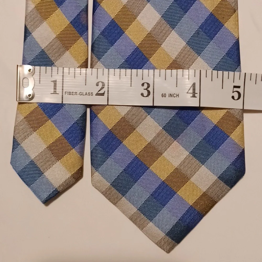 Lord & Taylor The Men's Shop Silk Tie - Picture 11 of 11